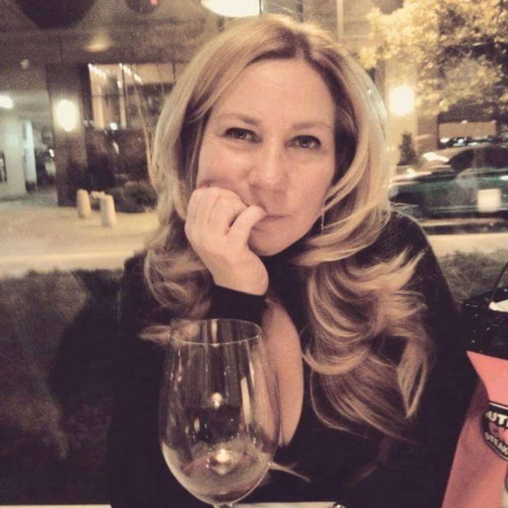 Meet your Posher, Beth POSH AMBASSADOR